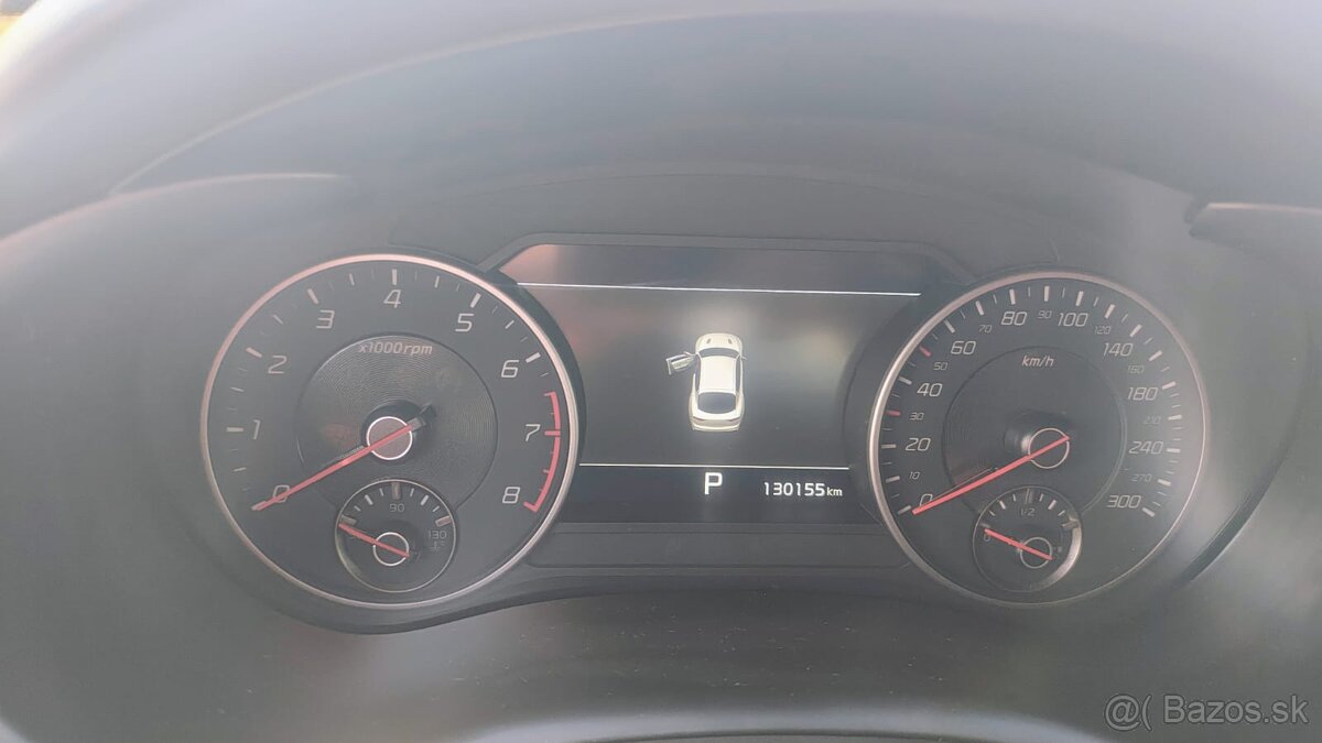 Kia Stinger 3.3 V6 biturbo 4x4 370koni - 19