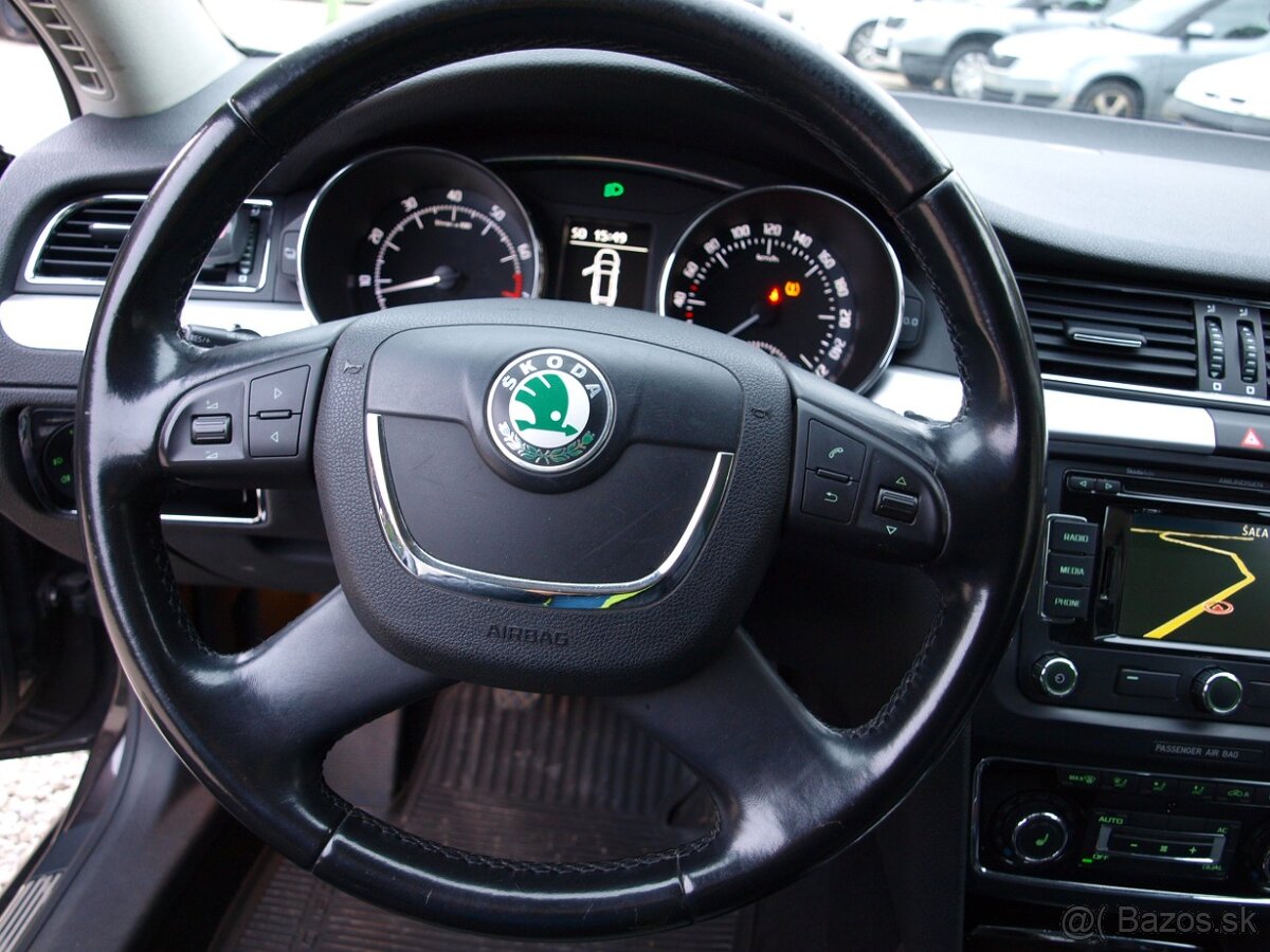 Škoda Superb Combi 1.4 TSI Elegance - 19