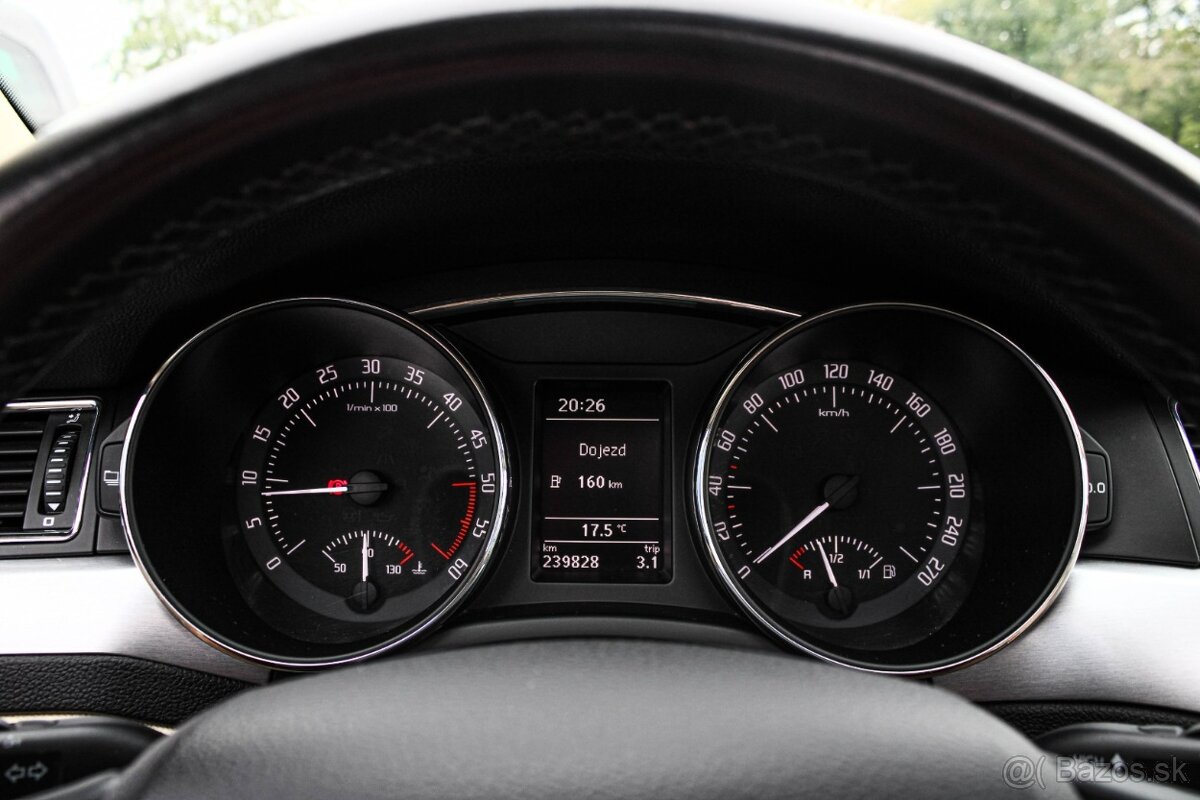 Škoda Superb Combi 2.0 TDI CR Business - 19