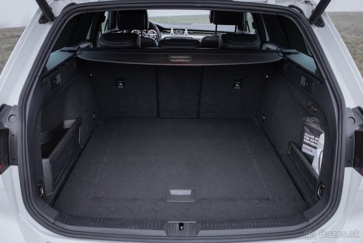 Volkswagen Passat Variant 2.0 BiTDI R-Line 4MOTION DSG - 19