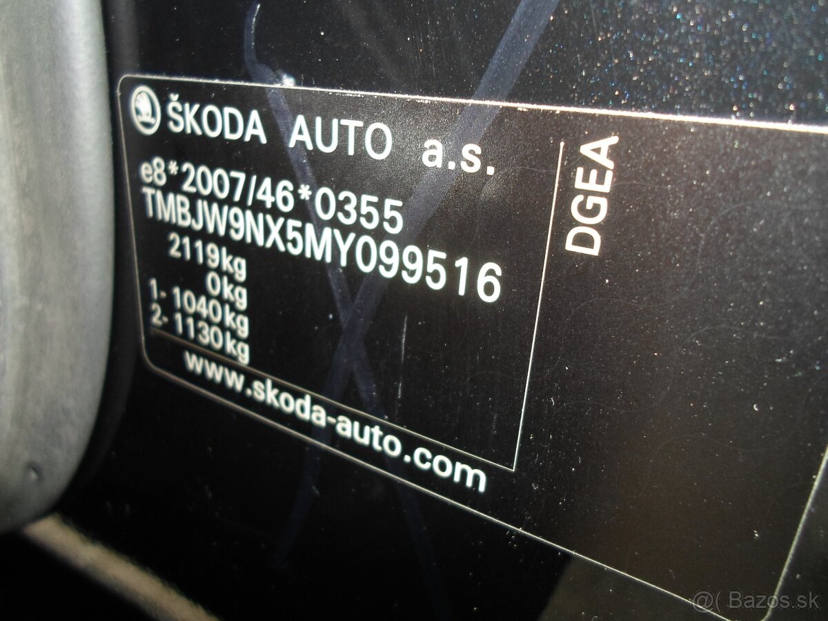 Škoda Octavia Combi 1.4 TSI iV PHEV DSG automat,F1, DigitalC - 19