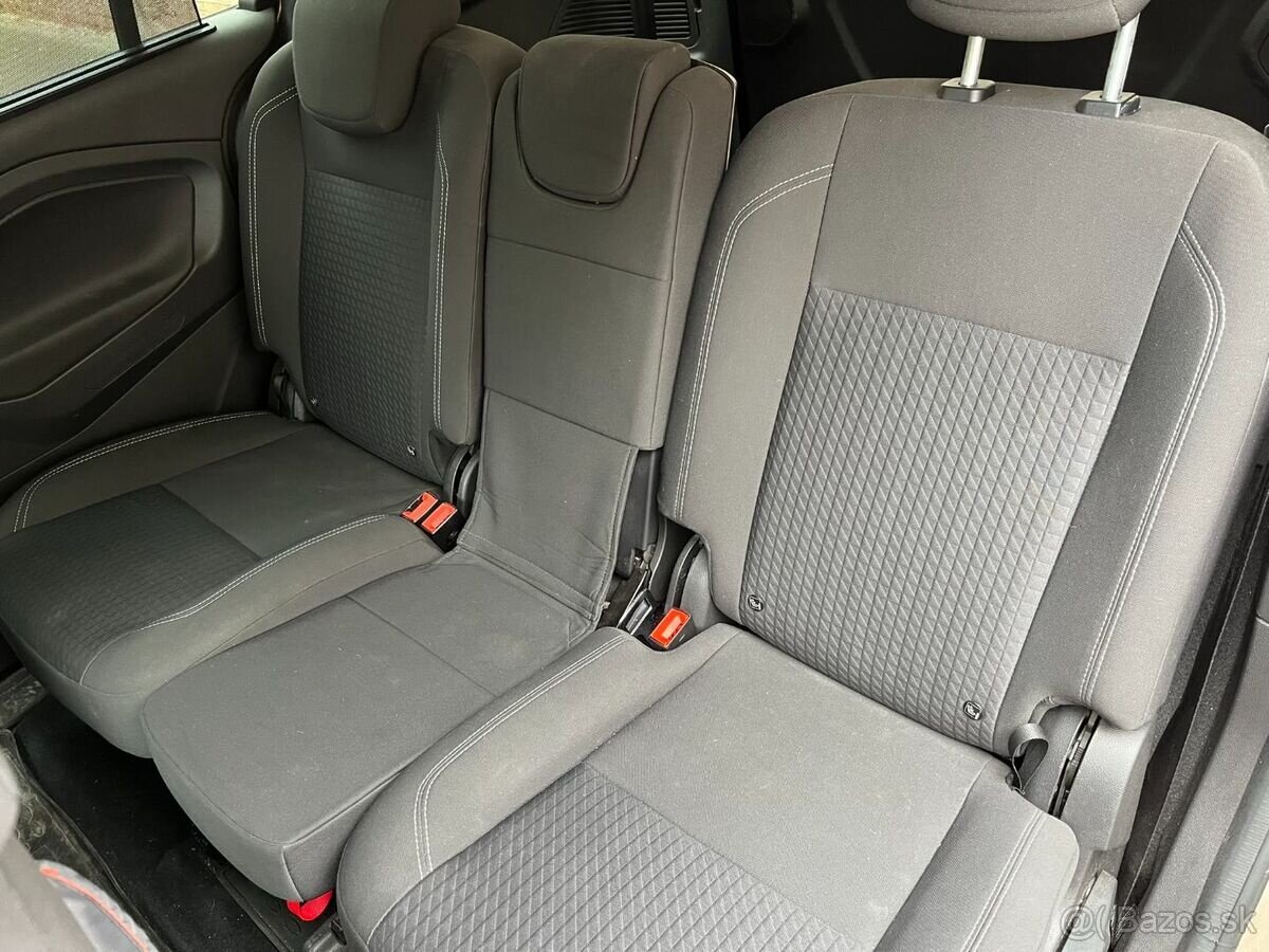 Ford Grand C-Max 1.5 TDCi 7 miestn - 19