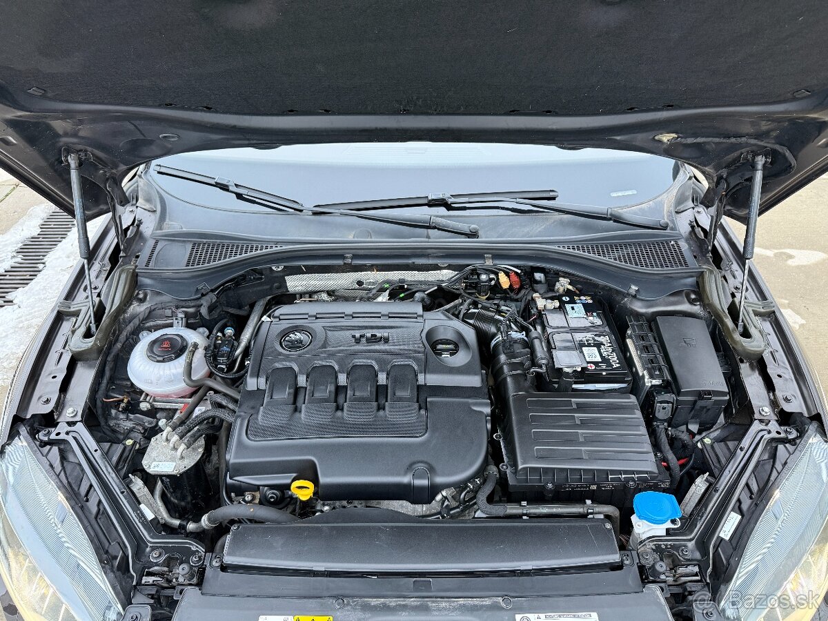 Skoda Superb Combi 2.0 TDI Style DSG - 19