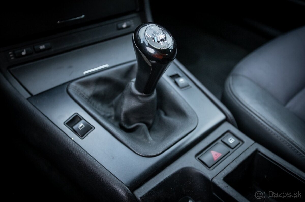 BMW Rad 3 325i e46, 141kW - 19