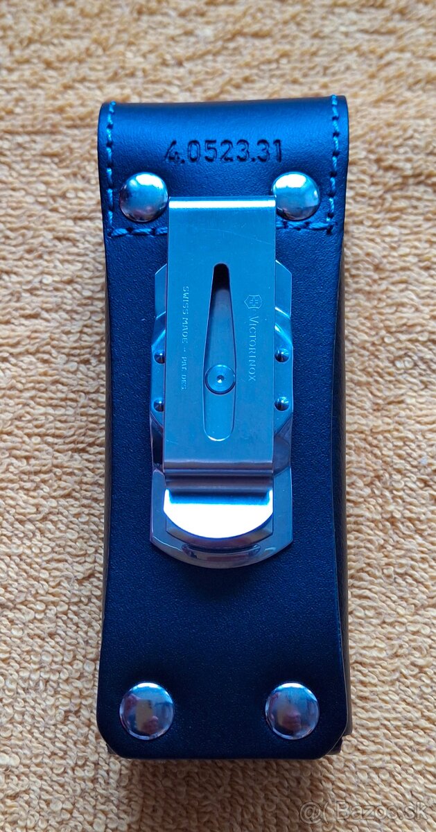 PREDÁM PRODUKTY VICTORINOX - 19