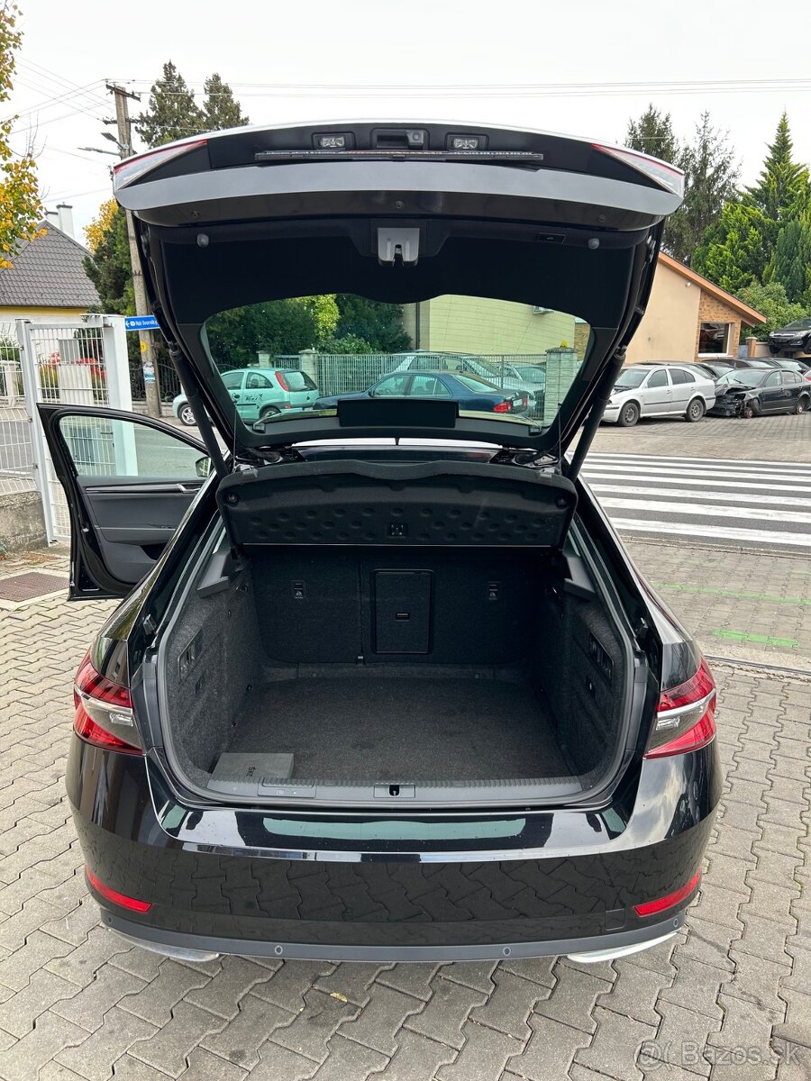 Škoda Superb 2.0 TDI SCR L&K DSG Pano - 19