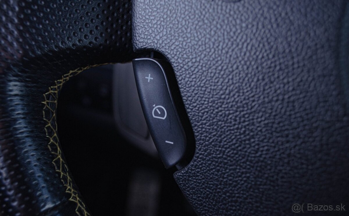 Renault Clio RS 2.0i 16V - 19