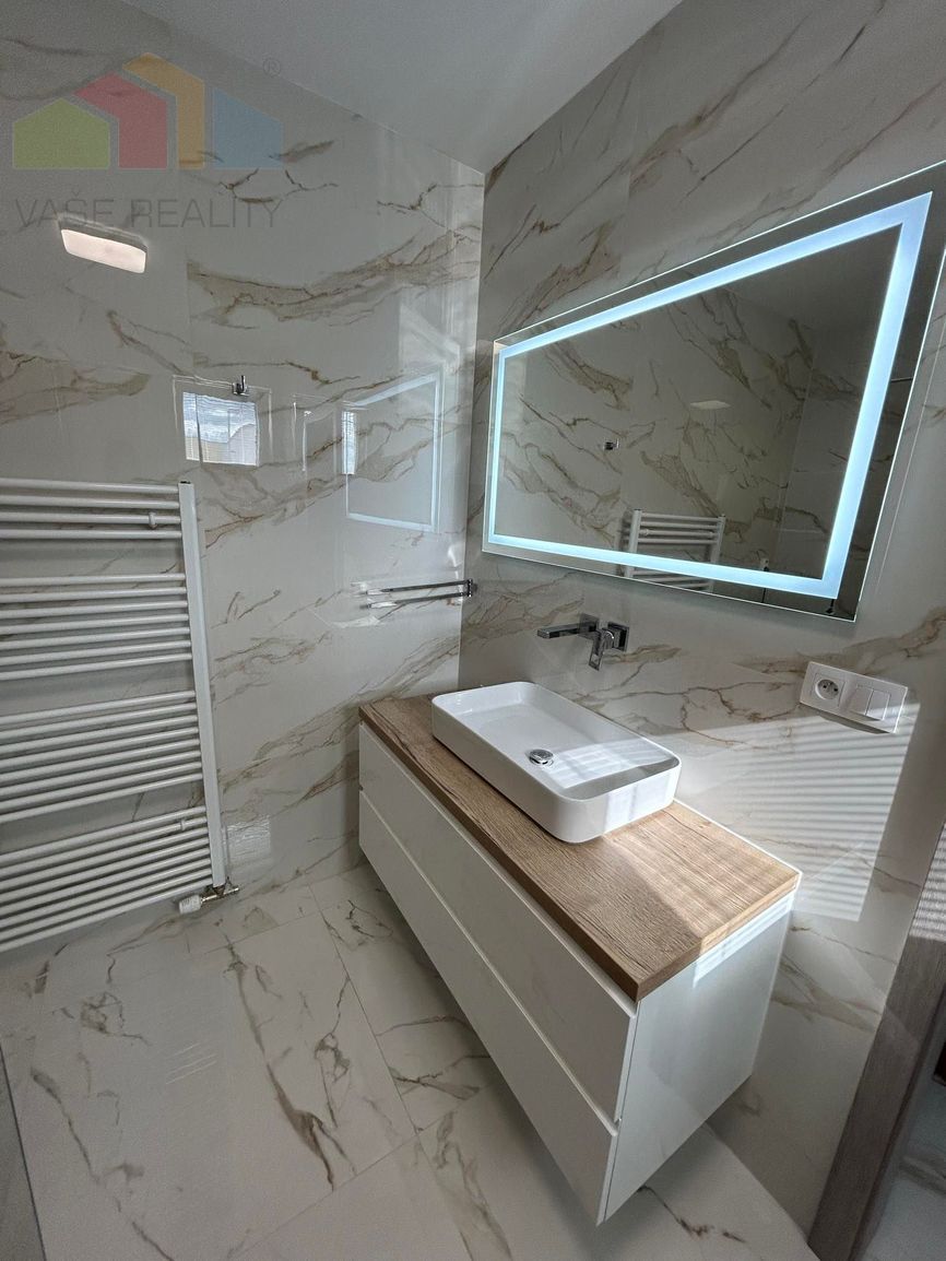 Luxusný 3 izbový mezonetový byt v UrbanParku (105 m2)-Trenčí - 19