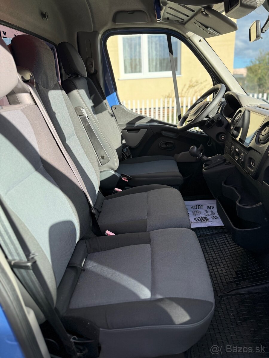 Renault Master 2.3 107kw Odtahovy špeciál nová STK/EK - 19