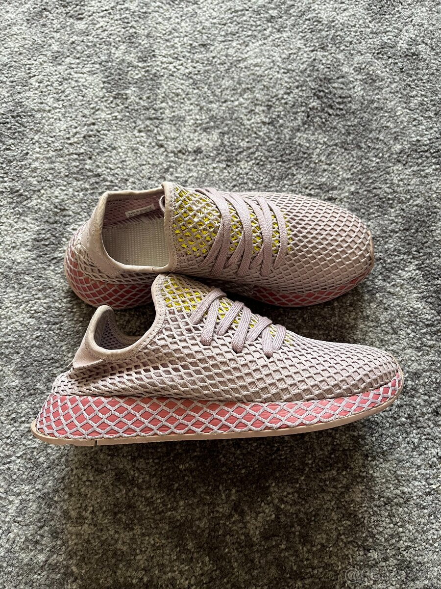 19x Dámské boty Adidas Deerupt Runner (1) - 19