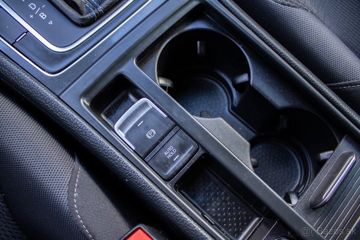 Volkswagen Golf e - 19