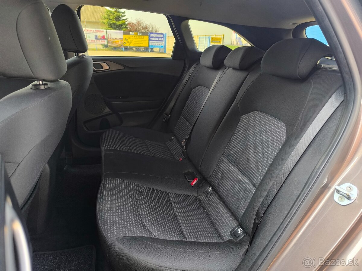 Kia Ceed SW 1.4 T-GDi _ 134tis KM - 19