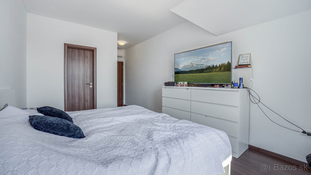 Posledný 5izb RD kompletne zariadený s garážou v krásnom pro - 19