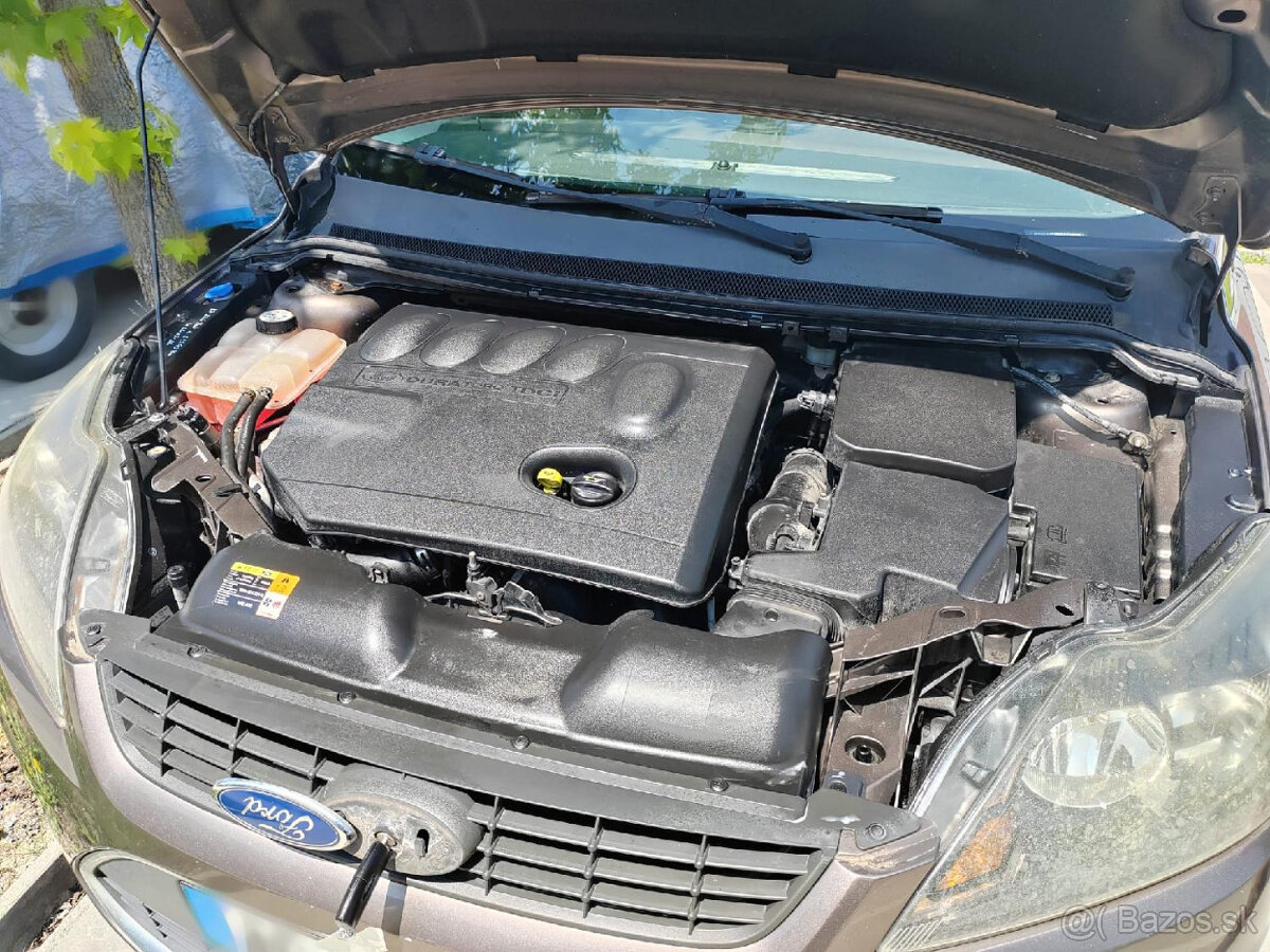 Predám Ford Focus CC kupe-kabrio 2010 - 19