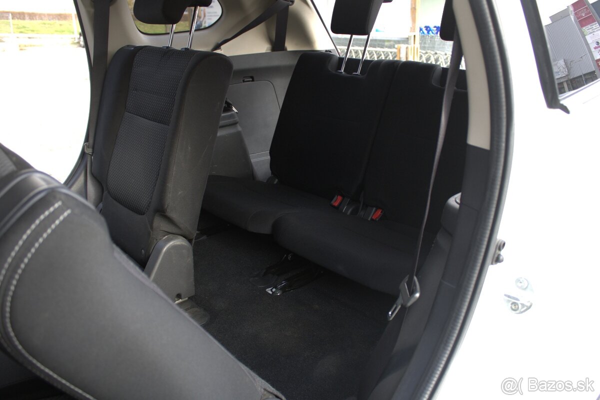 Mitsubishi Outlander 2.2 DI-D Intense+, 150k, 7 miestny - 19