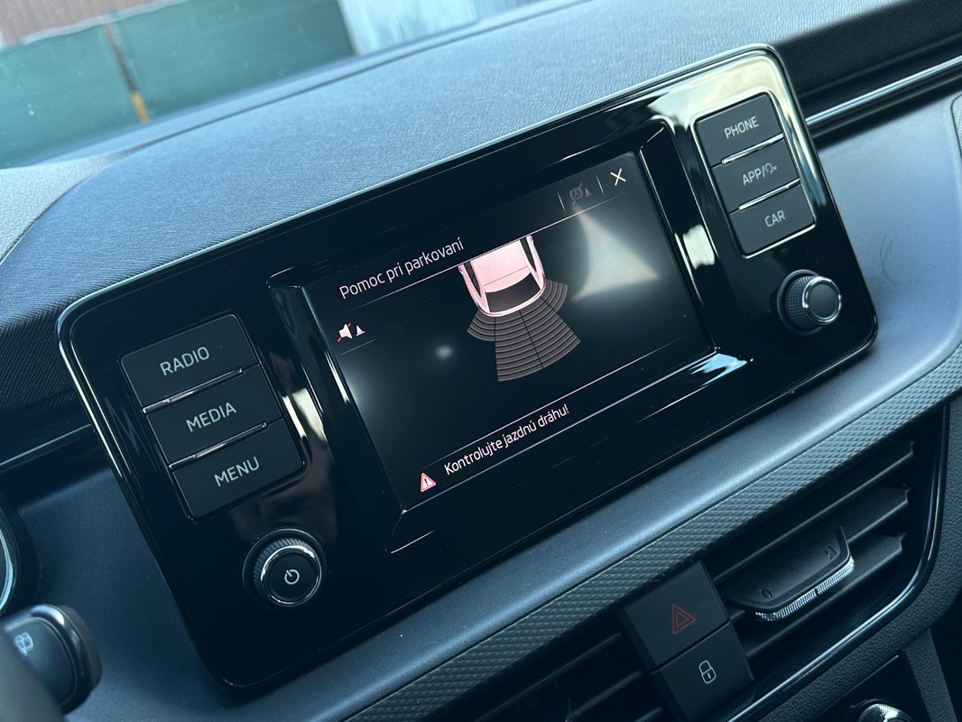 Škoda Scala 1.0 TSi M5 - 19