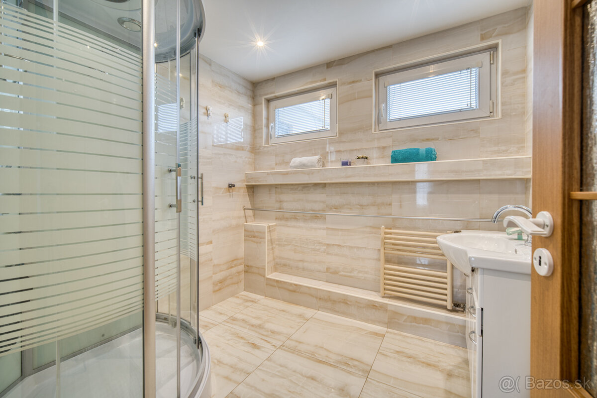 Na predaj rodinný dom v Chynoranoch - 19