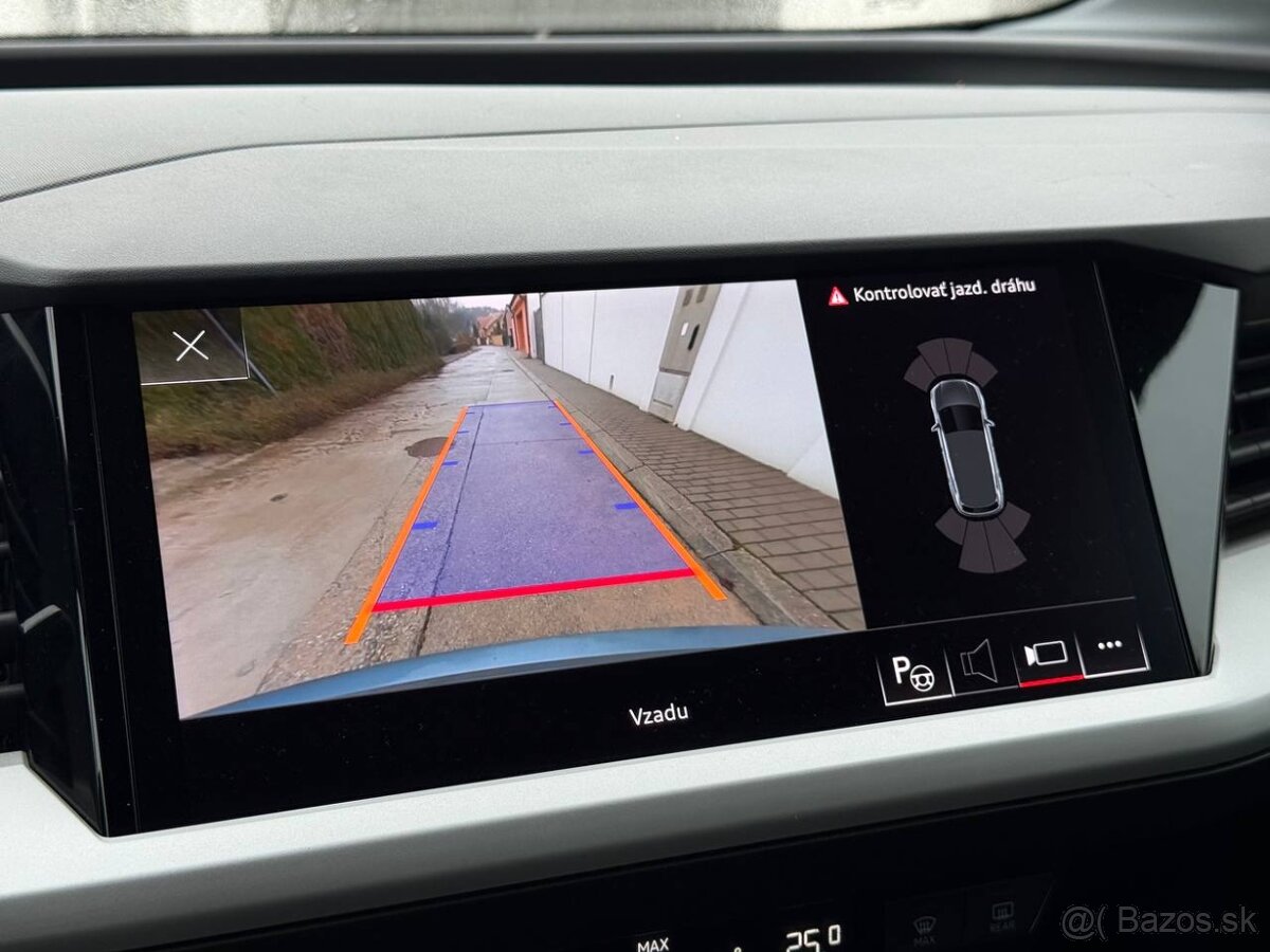 Audi Q4 e-tron 35 55 kWh krásna výbava s DPH rč 2023 - 19