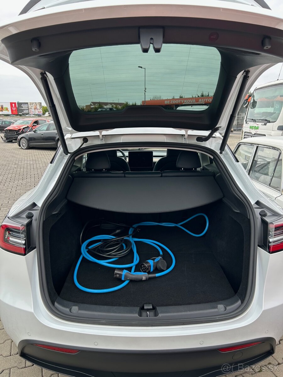 Tesla Model Y PERFORMANCE 393kW Dual Motor AWD - 19