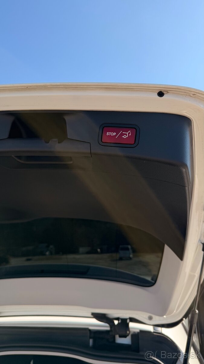 Mercedes-Benz C trieda 220d - 19