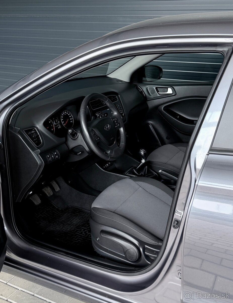 ⭐ Hyundai i20 1.2i Style ⭐ - 19