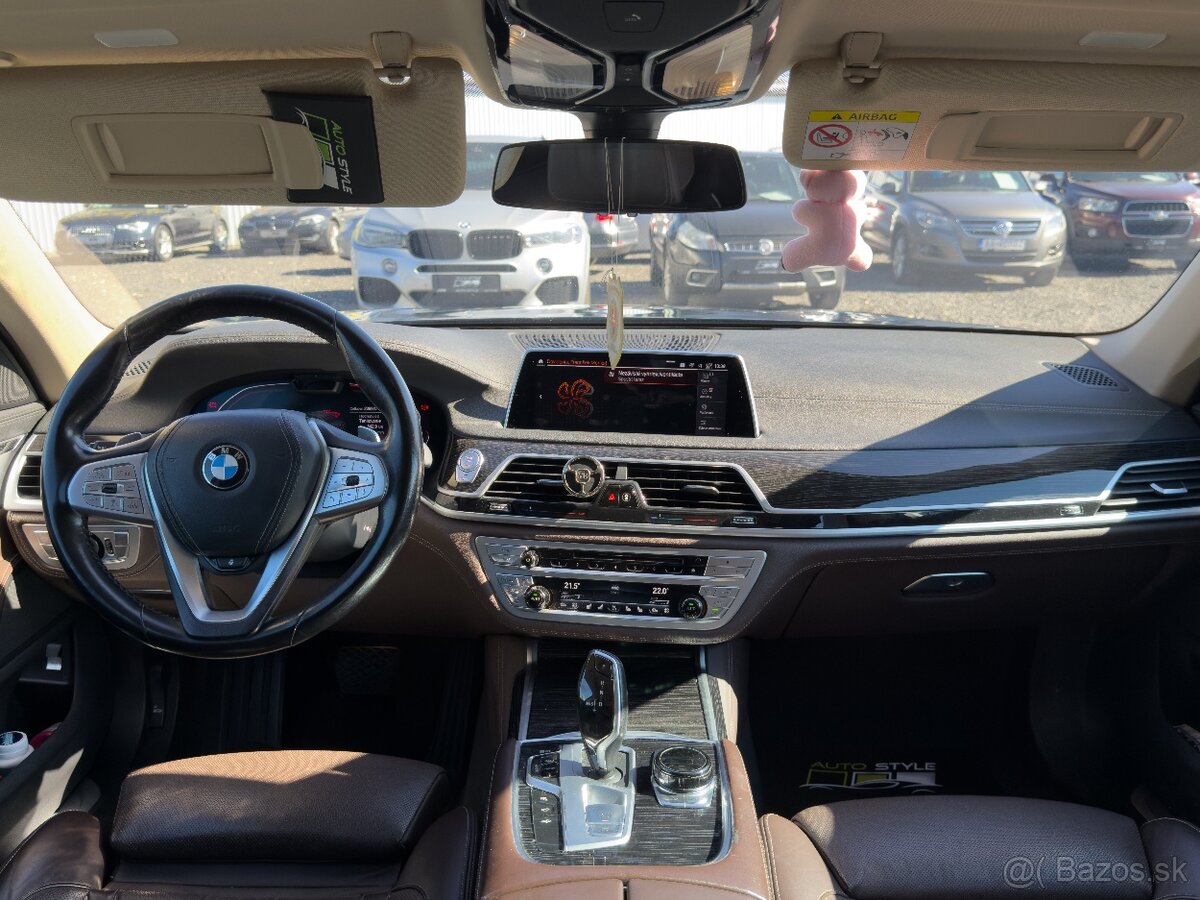 BMW Rad 7 740d xDrive A/T - 19