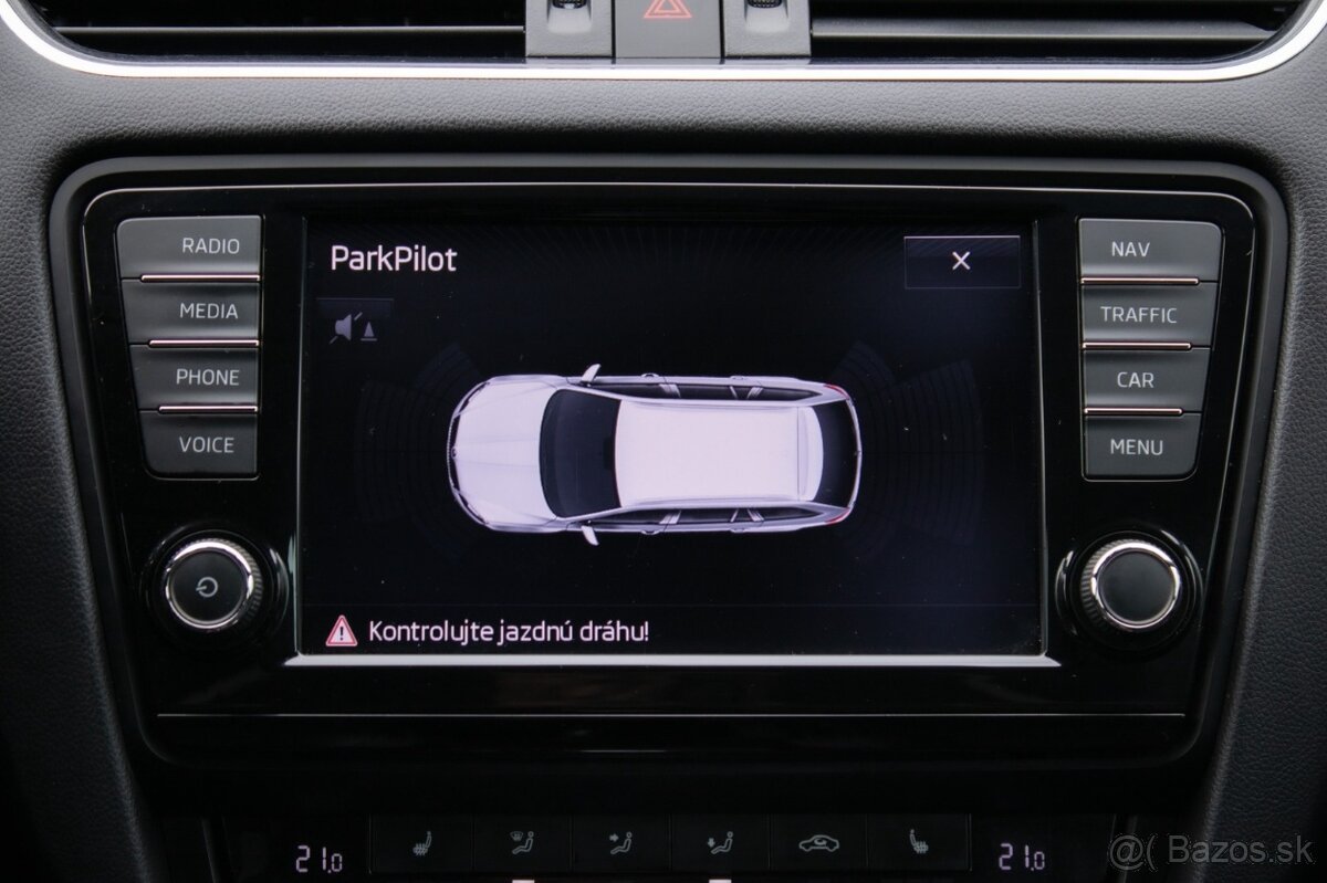 Škoda Octavia Combi 2.0 TDI RS DSG 12/2016 - 19