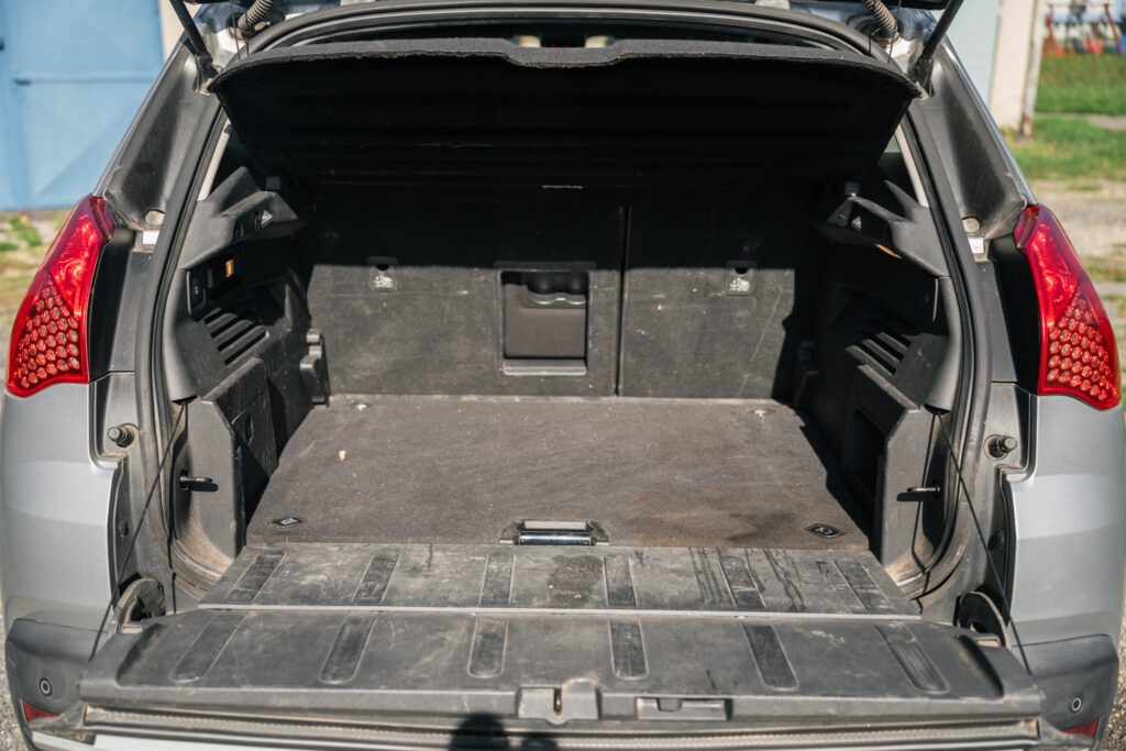 Peugeot 3008 1.6 HDi AT6 2011 - 19