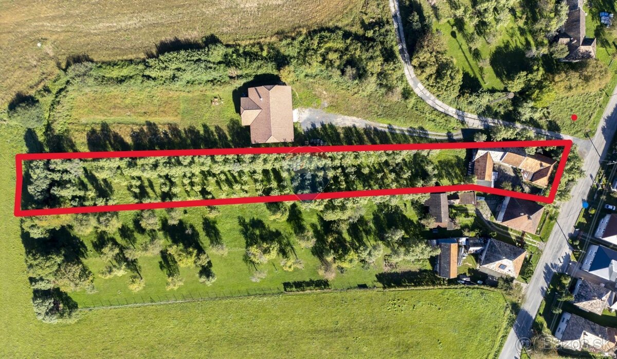 Na predaj dom s veľkým ovocným sadom v obci Uhorské - 19