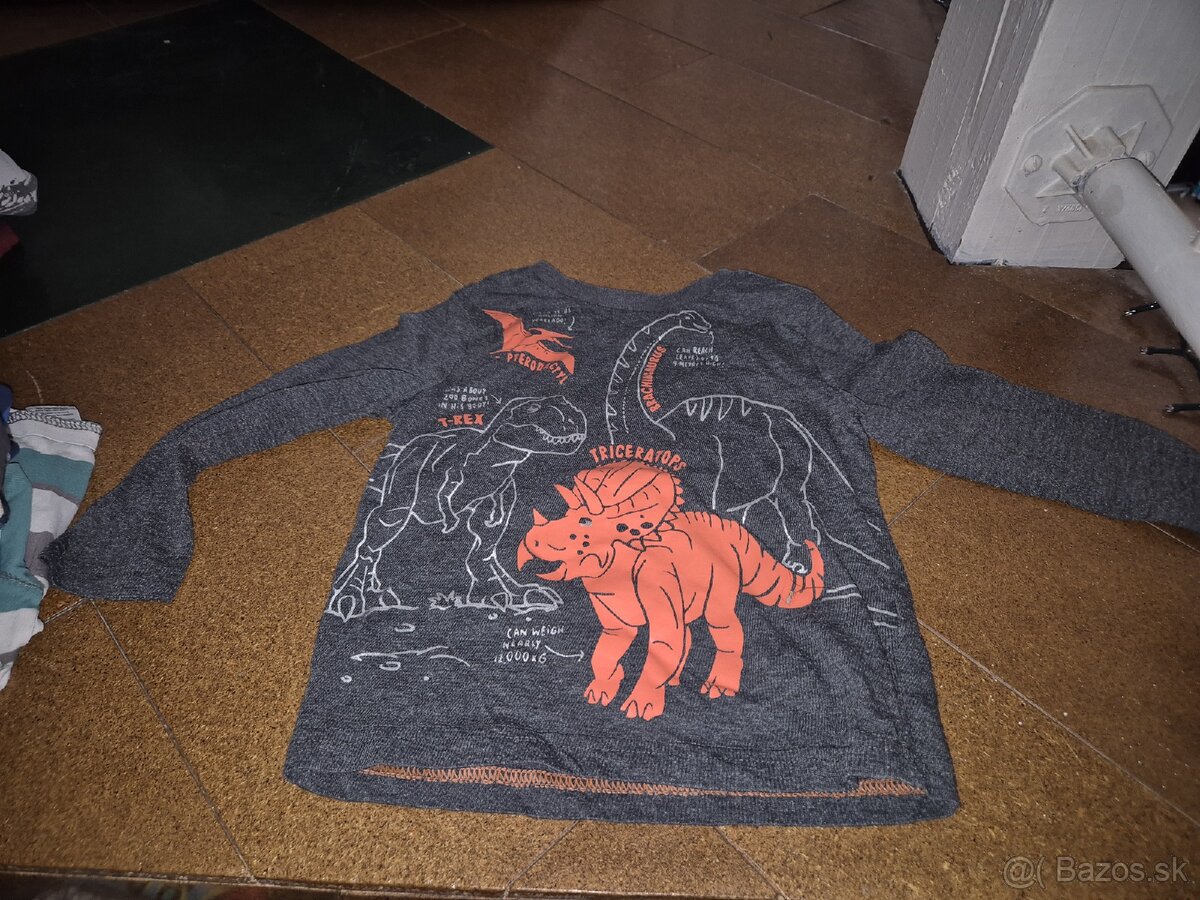 Detské oblečenie 98 - 19