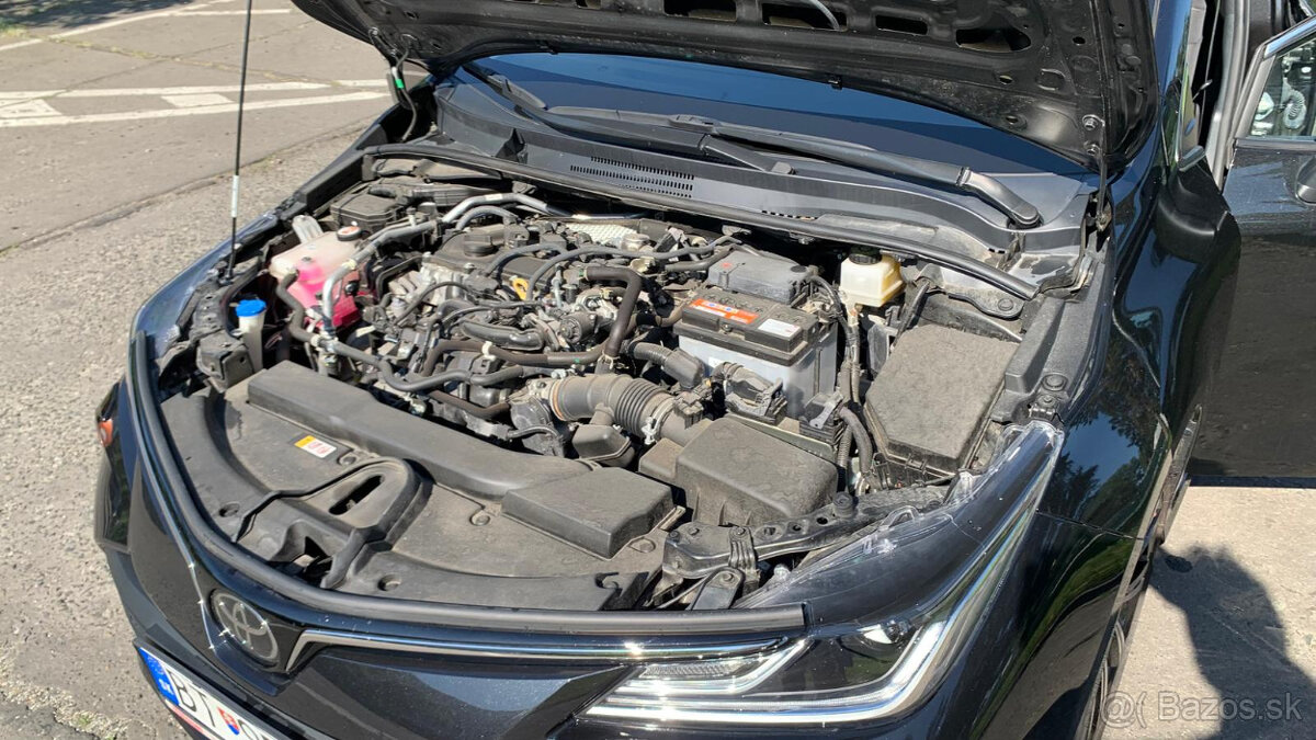 TOYOTA COROLLA 1.5 AT 10/2022 (záruka 5 rokov) - 19