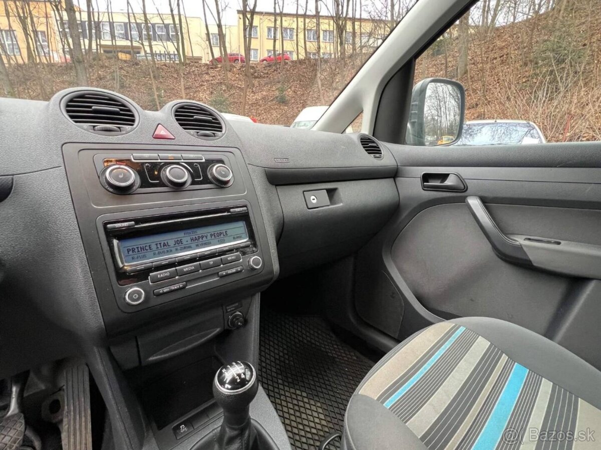 VW Caddy 1.2 TSI 77 kW 2x šoupačky 2011 klima serviska - 19