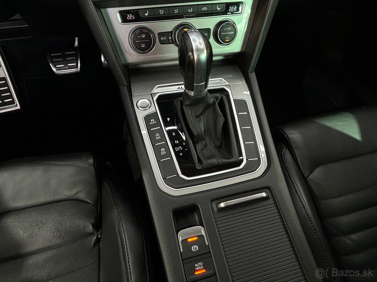 Volkswagen Passat Alltrack 2.0 TDI 4MOTION DSG - 19