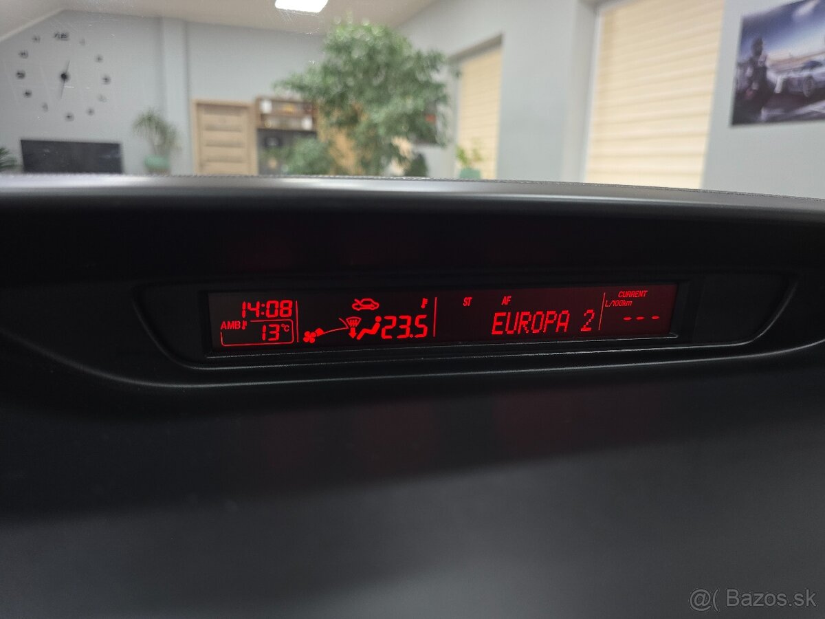 Mazda 5 1.8i 85kW/115k MZR TX - 19