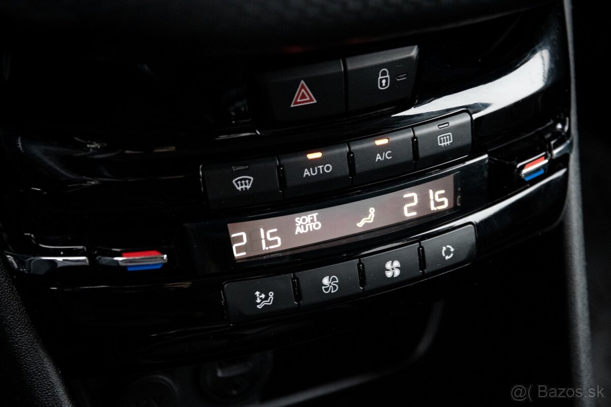 Peugeot 208 1.2 PureTech Style - 19