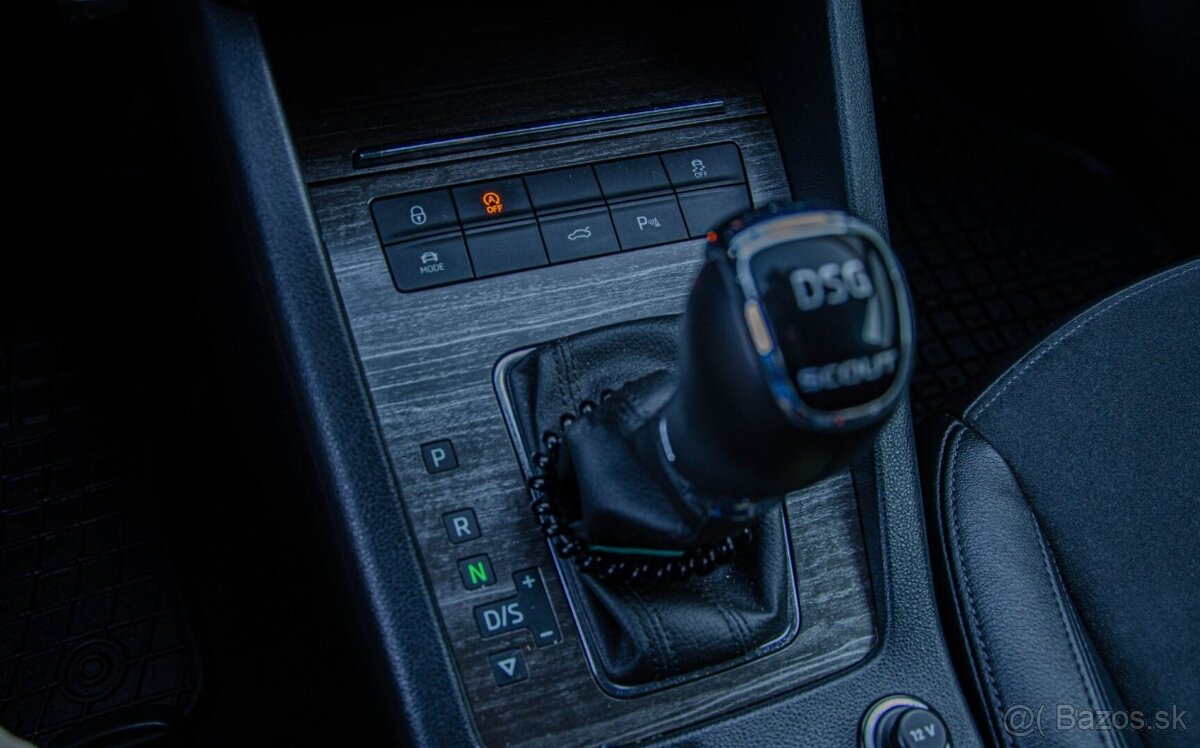 Škoda Octavia Combi SCOUT 2.0 TDI DSG 4x4 - 19