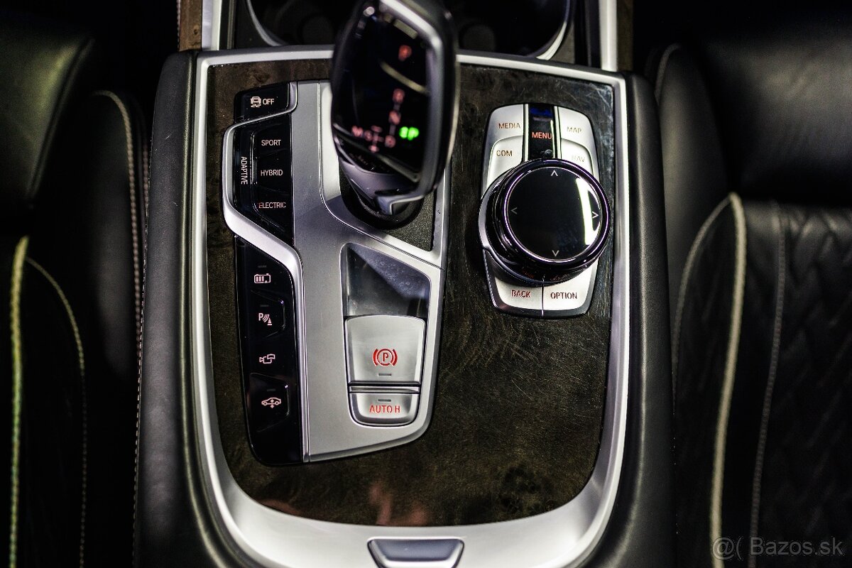 BMW 745Le xDrive INDIVIDUAL - 19