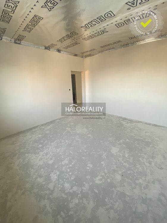 HALO reality - Predaj, rodinný dom Okružná, uvádzacia cena - - 19