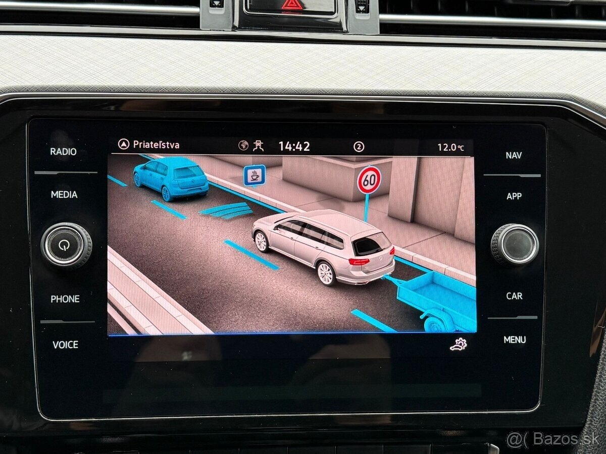 Volkswagen Passat Combi 2.0 TDI Business 110KW M6 - 19