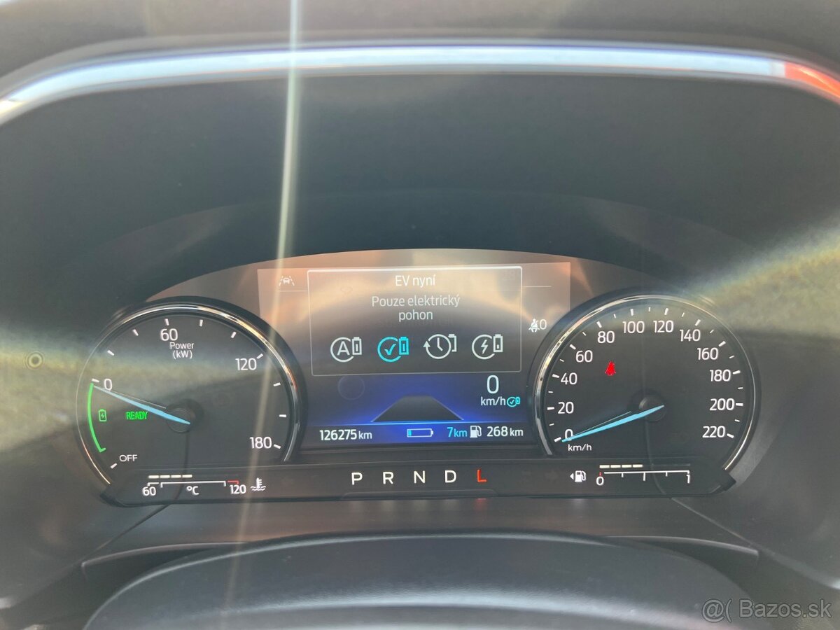 Ford Kuga 2.5 Duratec PHEV 225k Titanium CVT - 19