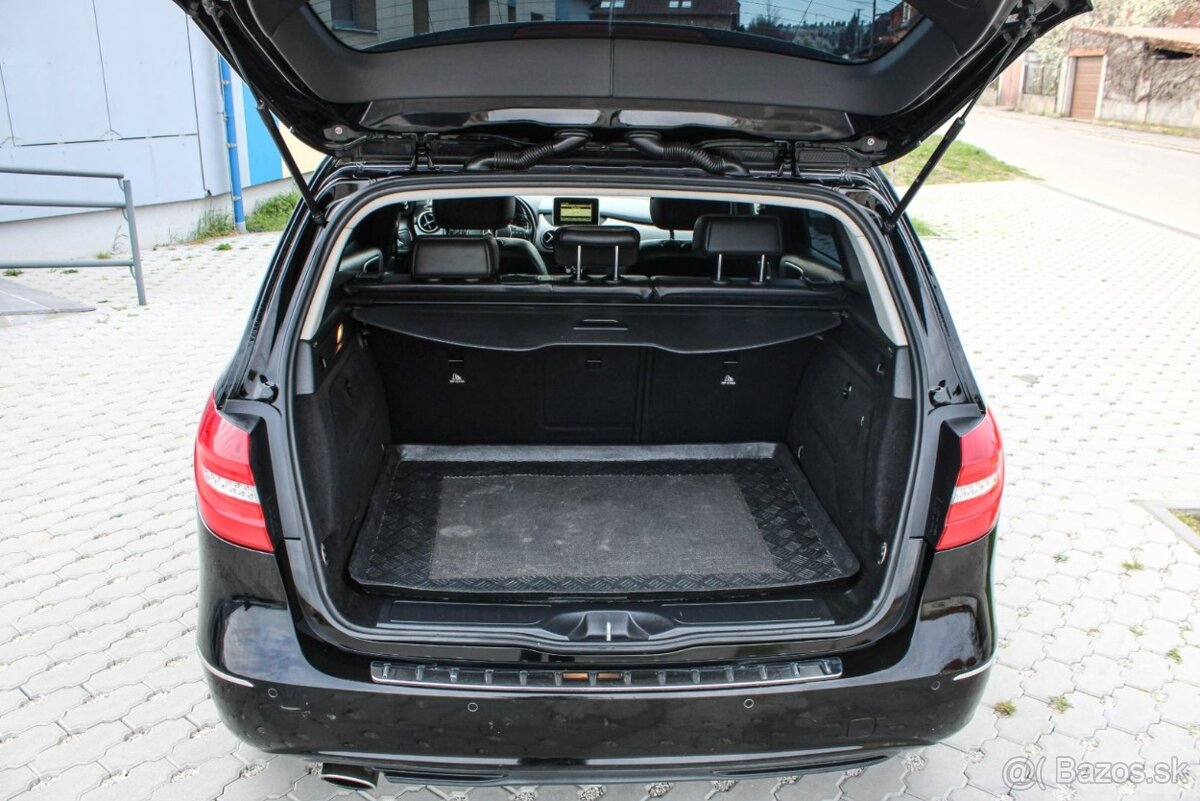 Mercedes B180 CDI AT7 - 19