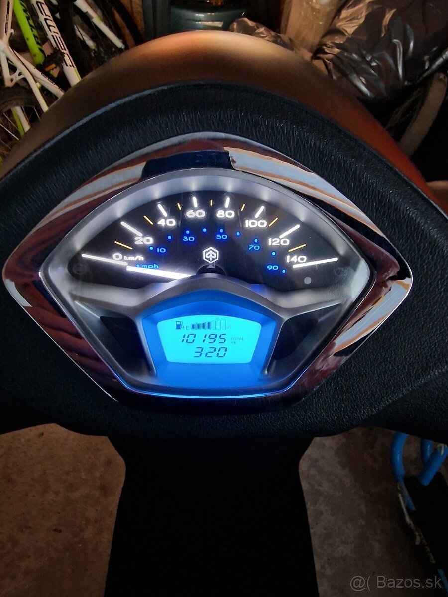 Piaggio Liberty S 125 IGET Sport 11k (benzín) "možný úver" - 19