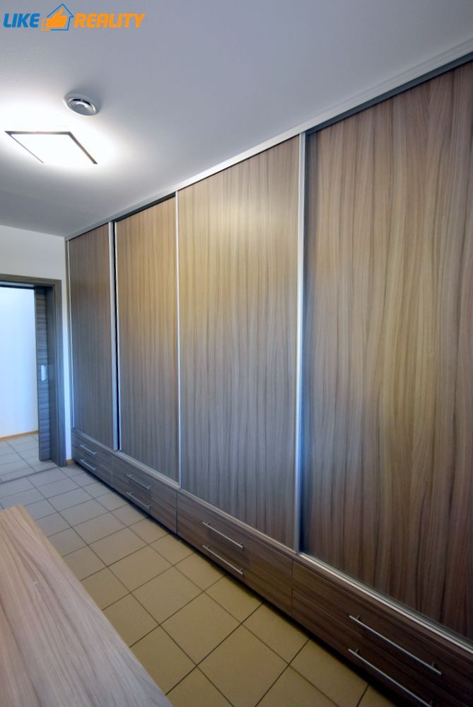 Novostavba /10r/ s výťahom v tichej uličke Martin Stráne - 19