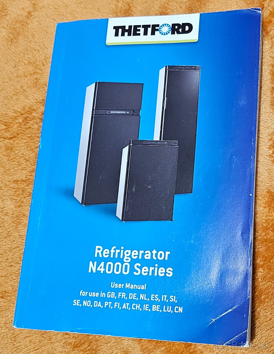 Absorpčná chladnička Thetford N4142E+ (12V, 220V, plyn) - 19