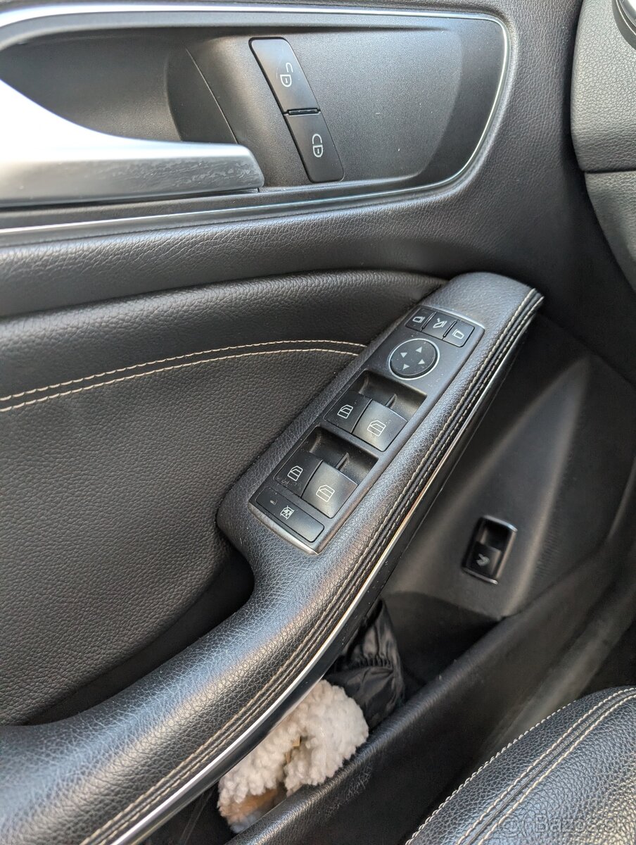 Mercedes Benz CLA 180 90kw - 19