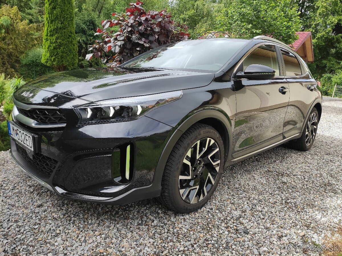 Kia XCeed 1.5 T-GDi MY23 118kW Gold + smart pack - 19