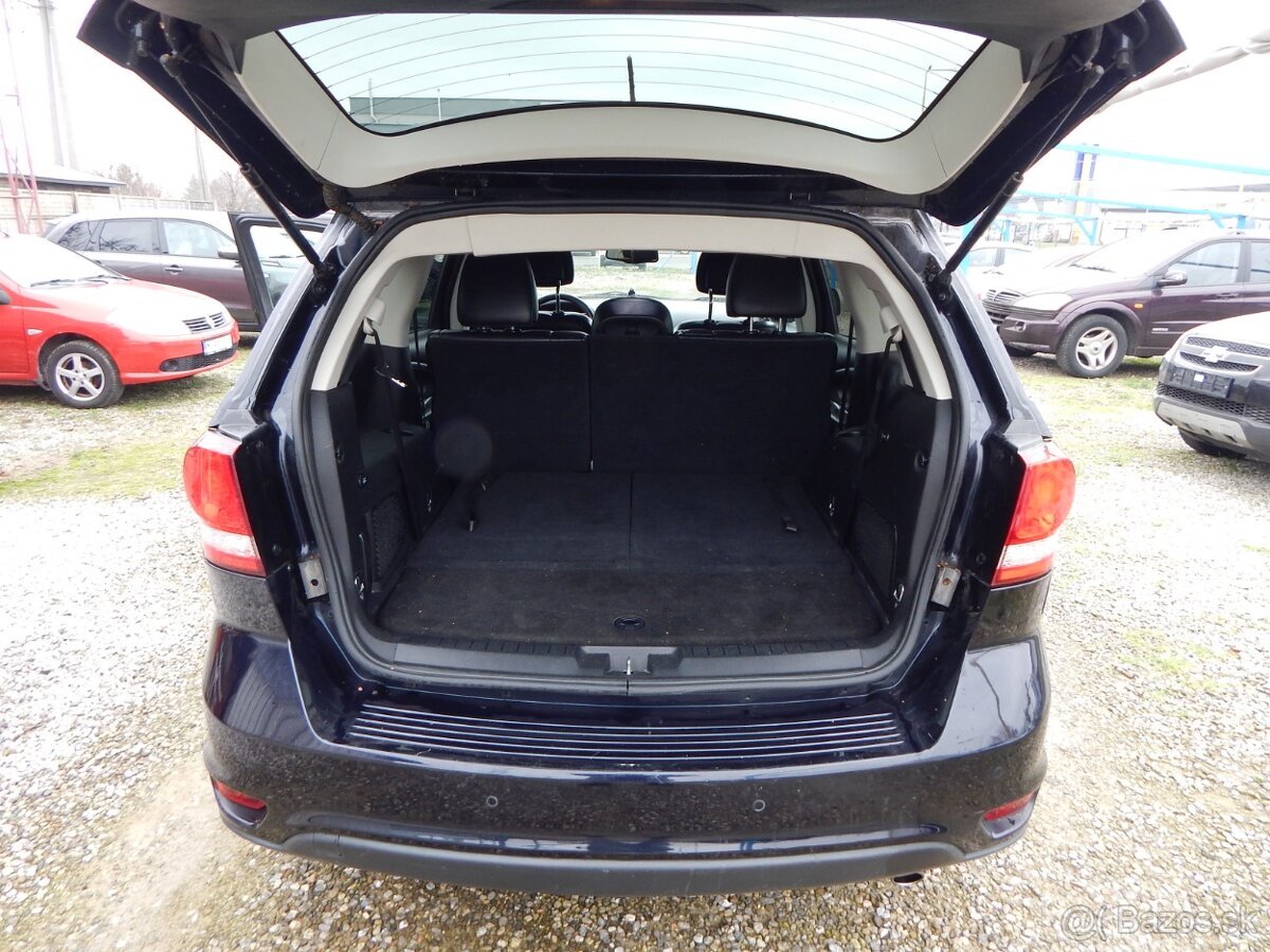 Fiat Freemont 2.0 16V MultiJet Urban - 19