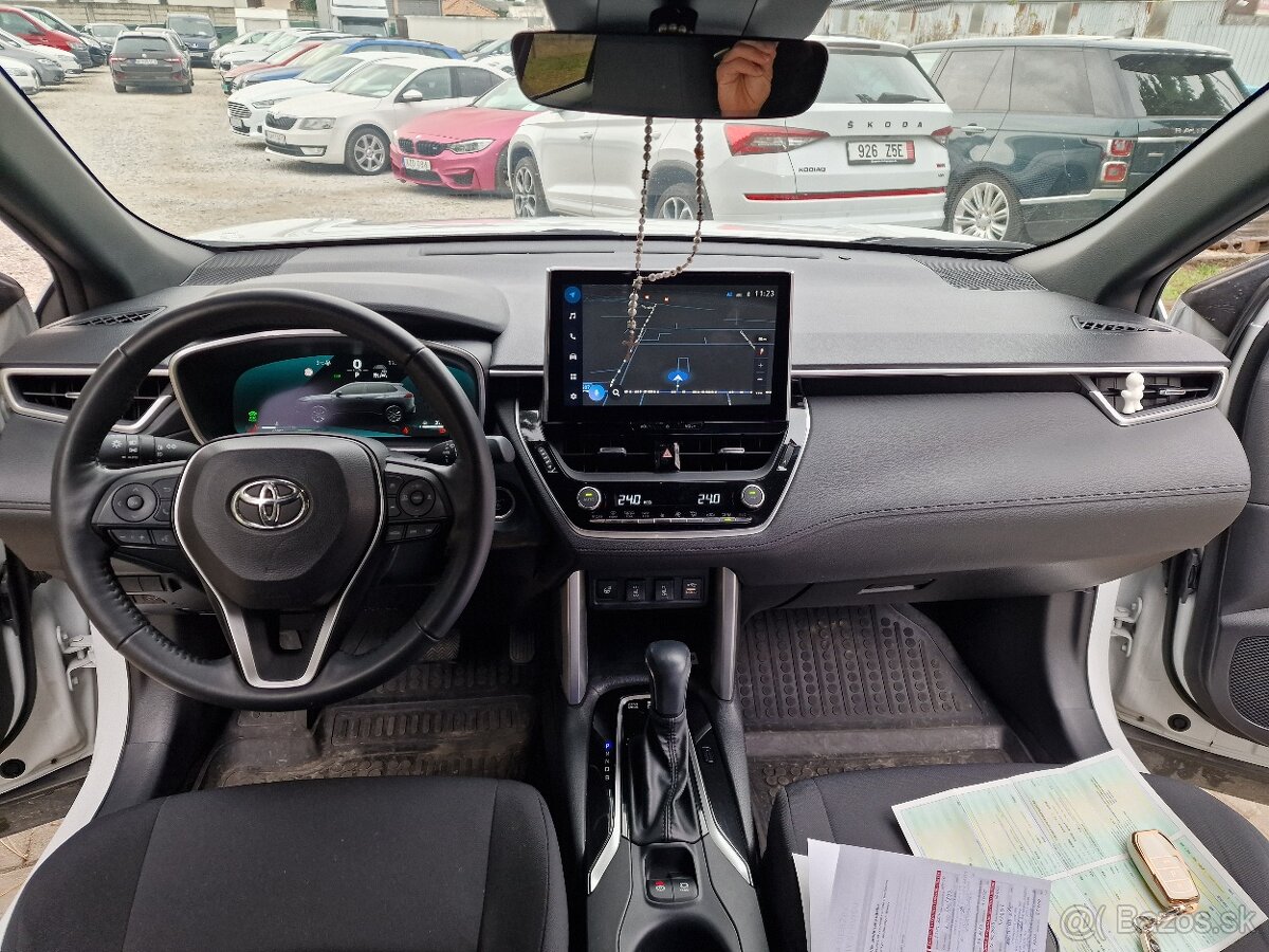 Toyota Corolla Cross 1.8 Hybrid Style e-CVT 140k (v Záruke) - 19