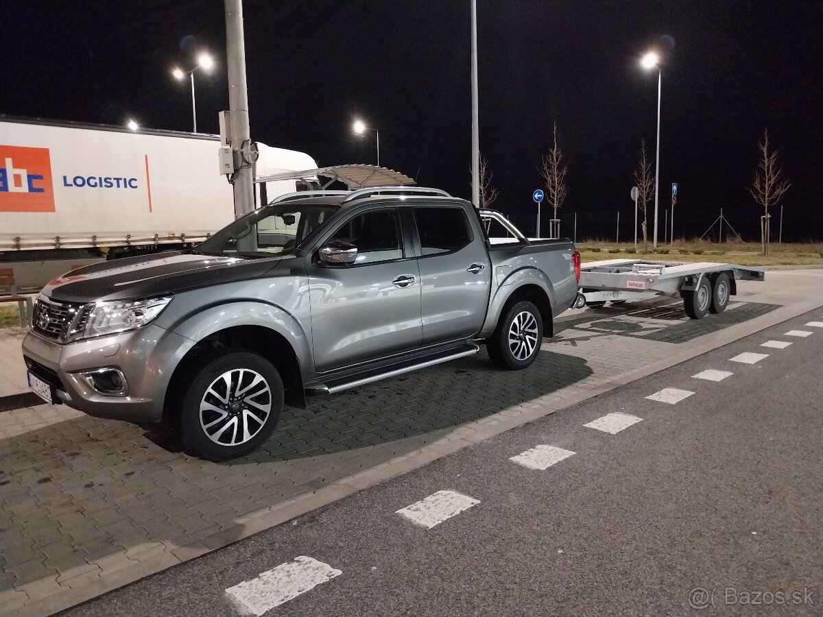 Nissan Navara NP300 Tekna Double Cab 2.3 dCi 190 7 A/T - - 19