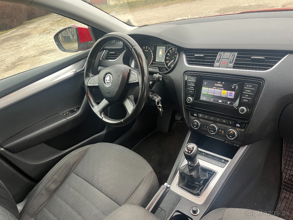 Škoda Octavia 1,6TDi 4x4 - 19